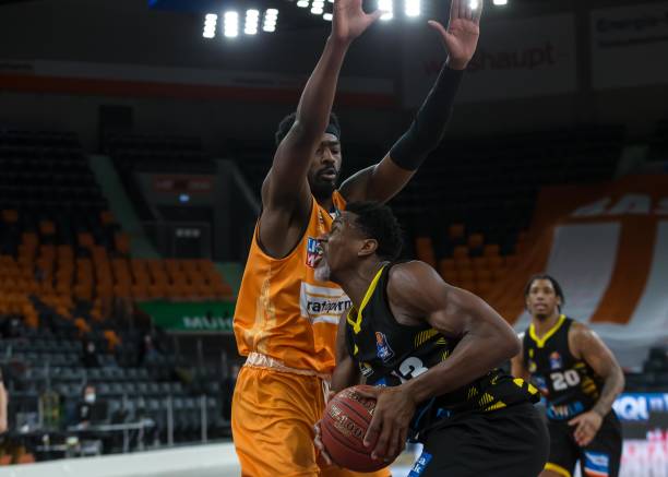 篮板球差距 篮板球差距