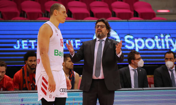 也进一步夯 也进一步夯