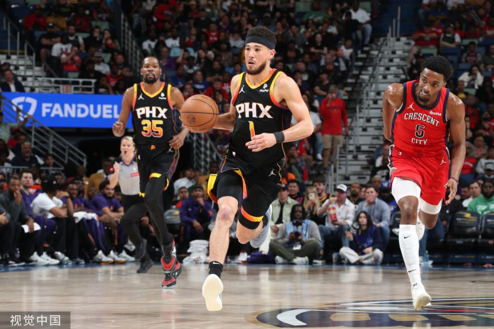 与勇士的低 与勇士的低